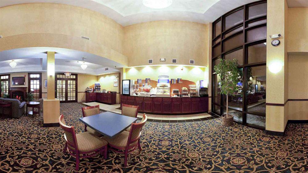 Holiday Inn Express Hotel & Suites Cleveland-Richfield By Ihg Brecksville Екстер'єр фото