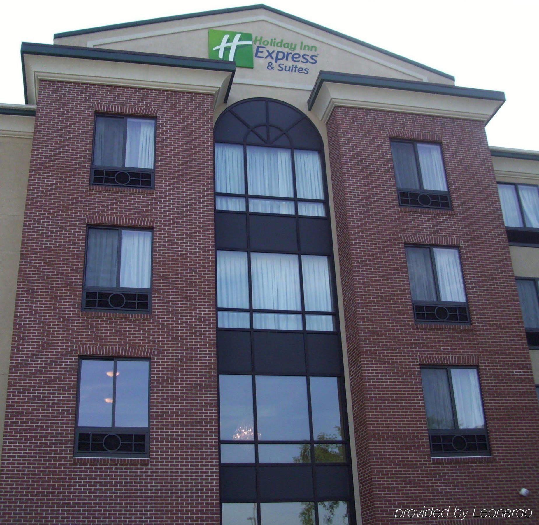Holiday Inn Express Hotel & Suites Cleveland-Richfield By Ihg Brecksville Екстер'єр фото